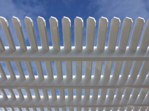 Deluxe shade for vinyl pergolas