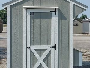 Zook Gray Chicken Coop - MMB10142