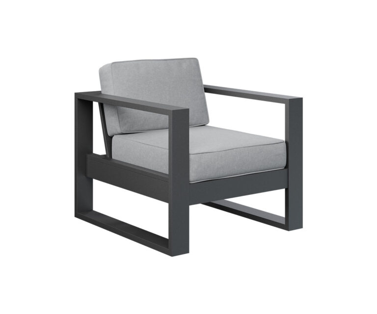 Nordic Club Chair with the Color MGP Berry
