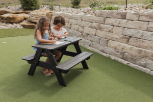 Kids Picnic Table in Black (3)