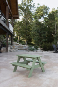 Kids Picnic table in Sage (2)
