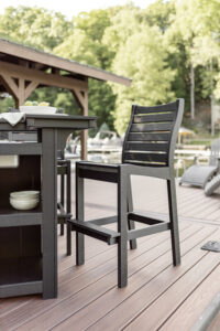 Outdoor Island with Ice Bowl and Bristol XT Chairs in Black4