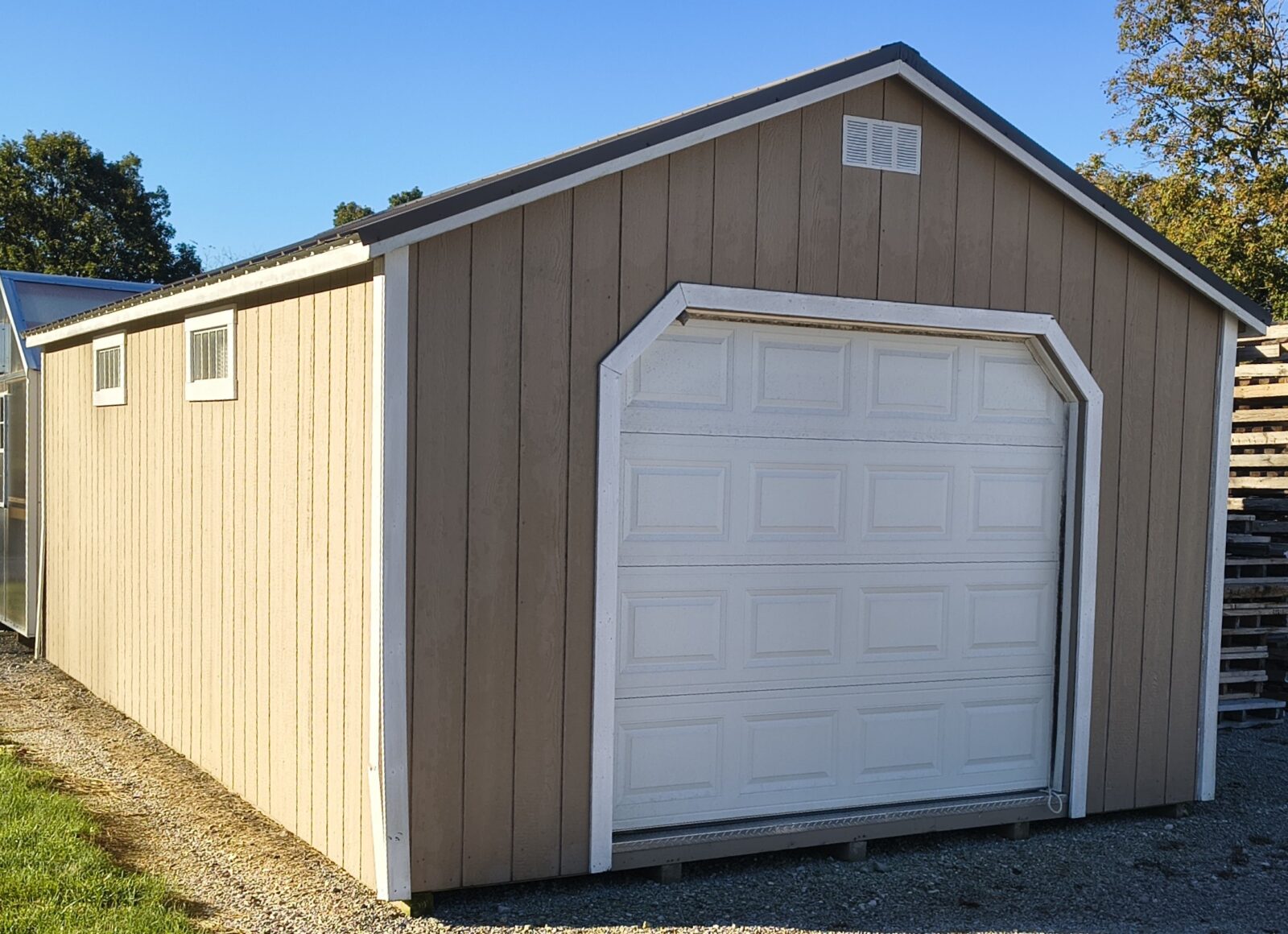 A-Frame Garage - Image 2