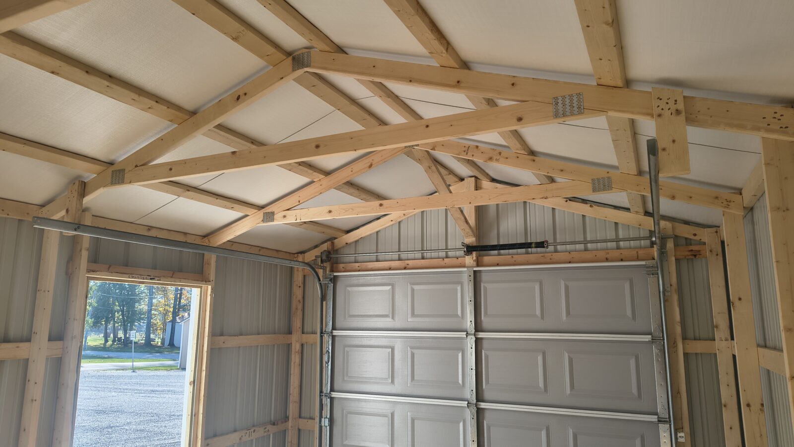 Metal Garage - Image 4