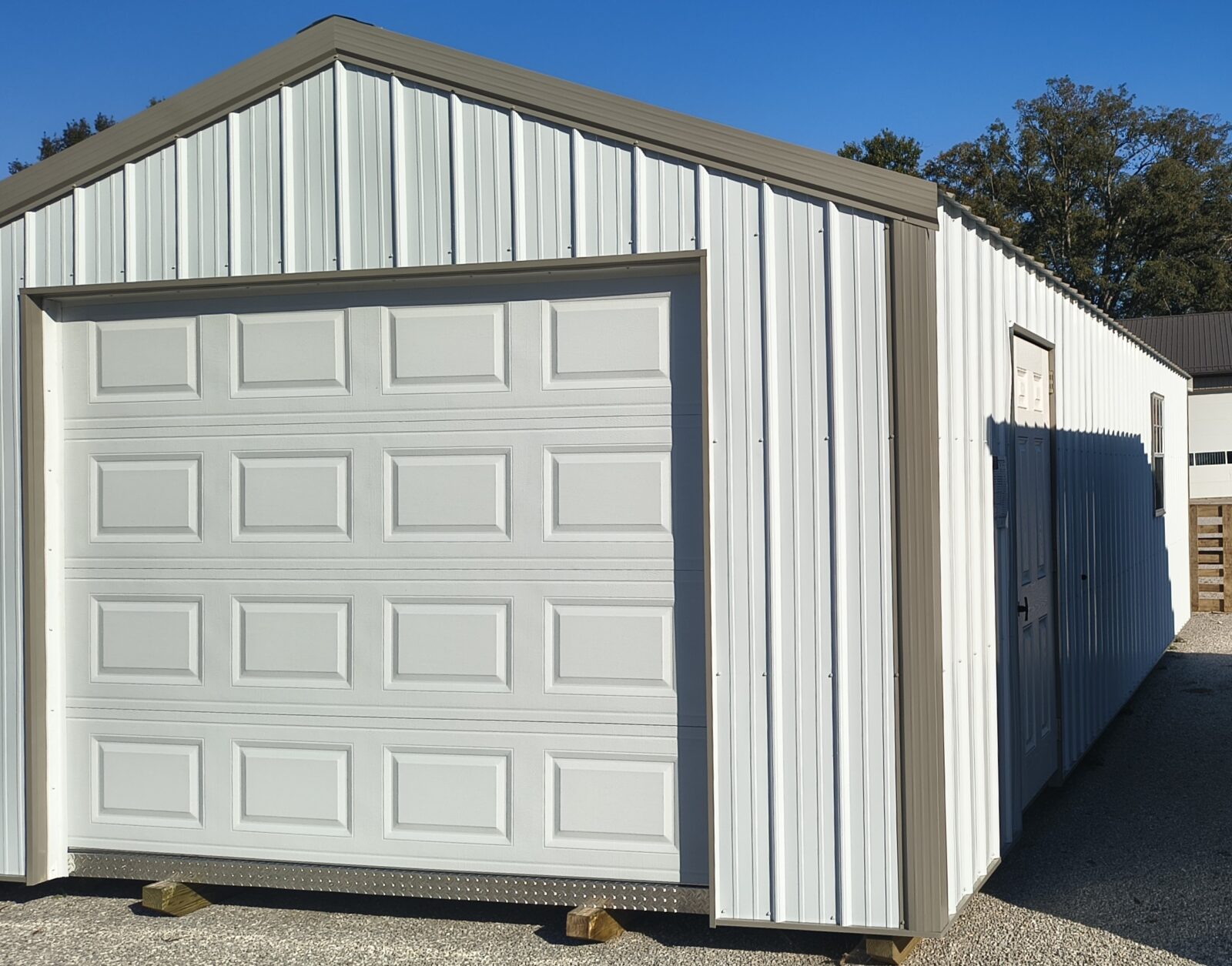 Metal Garage - Image 2